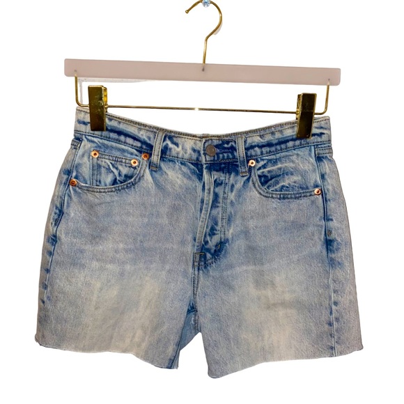 GAP Pants - Gap Boyfriend Mid Rise Jean Denim Long Shorts Size 25